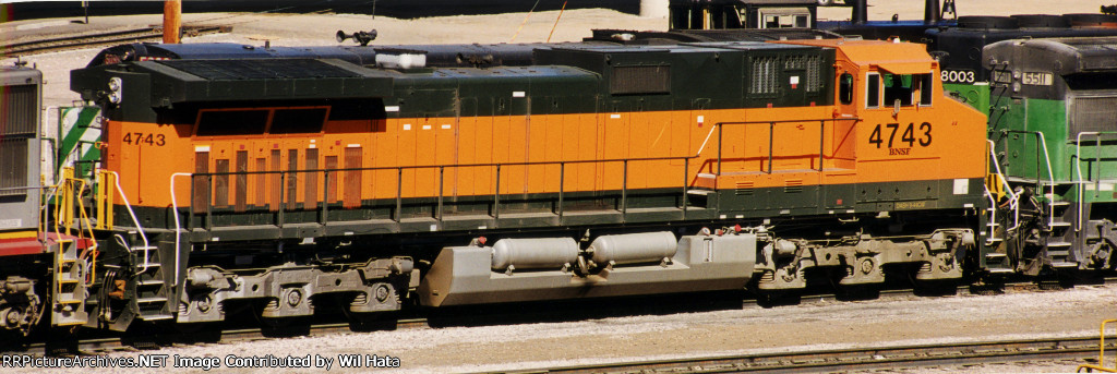 BNSF C44-9W 4743